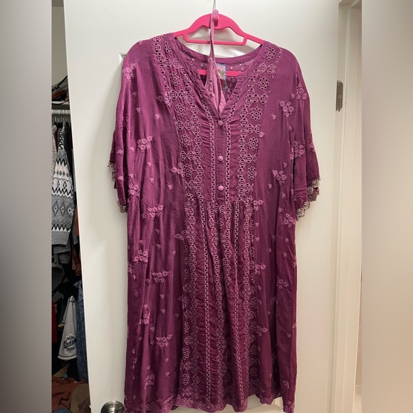 Johnny Was Dresses & Skirts - Johnny Was Size Large Purple Dress with Slip